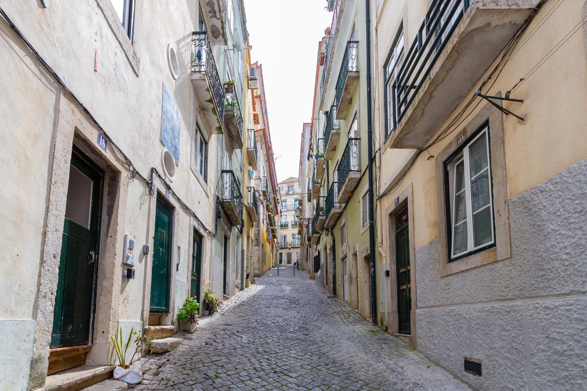 Lejlighed Camoes Lounge W/courtyard Lisboa